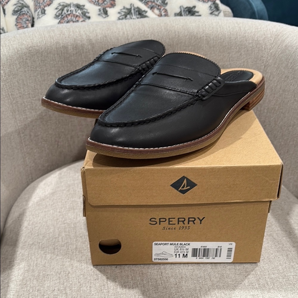 Sperry Women’s Black Seaport Mule Shoes